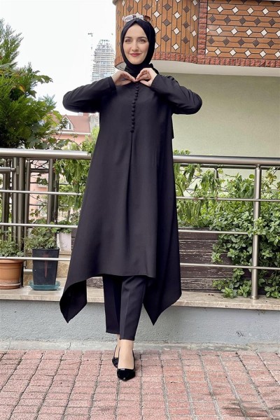 Aksesuar Düğmeli Tesettür Tunik SİYAH - Thumbnail