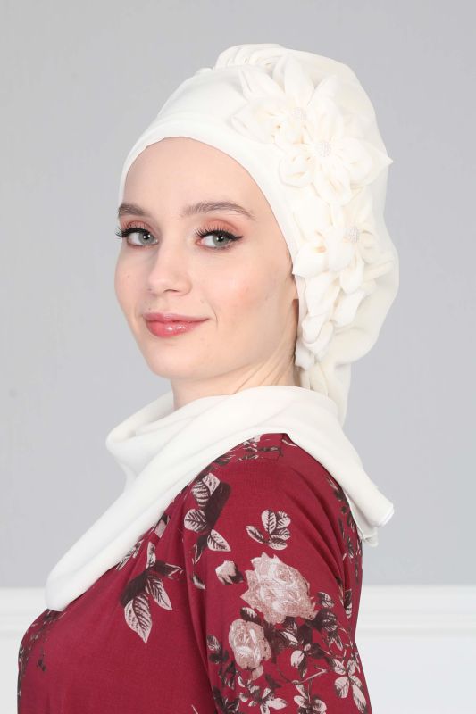 Çiçek Aksesuarlı Tasarım Hazır Şifon Türban,HT-27 Krem - 1
