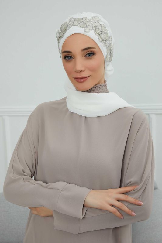 Çiçekli Taç Aksesuarlı Şifon Hazır Türban,HT-103,HT-103 Kırık Beyaz-Gümüş - 1