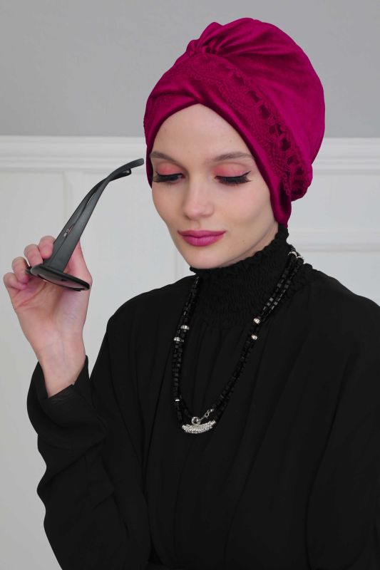 Lacy Velvet Bonnet,B-22K Cherry Rotten - 1