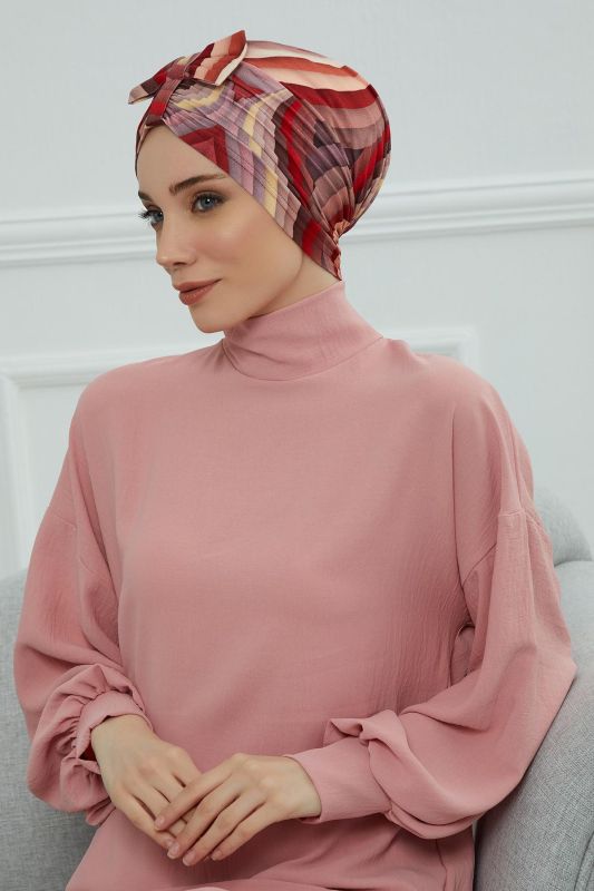 غطاء محرك السيارة منقوش مع القوس في الأمام، نموذج B-7YD 28 - 2