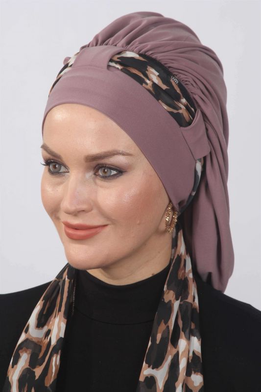 Mink with Flowing Leopard Scarf - 2