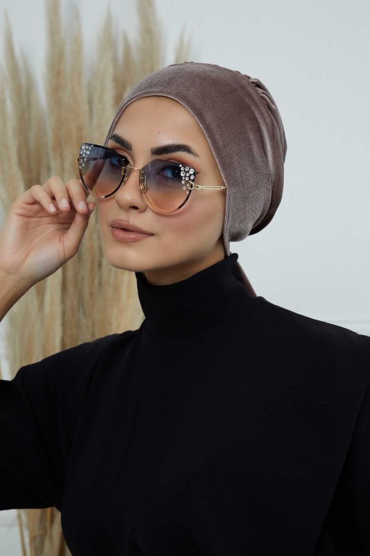 بونيه مخملي، B-49K مينك - 7