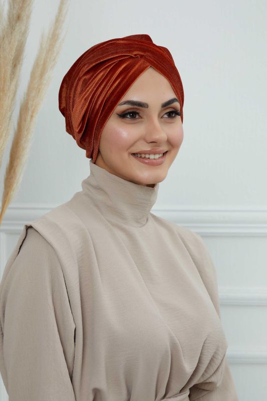 بونيه مخملي، بلاط B-9K - 6