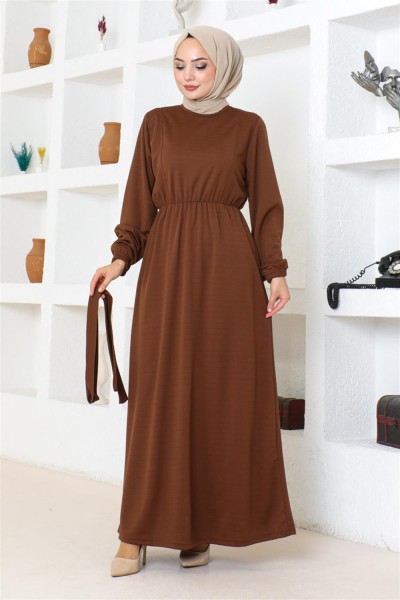 Kuşaklı Tesettür Elbise KAHVERENGİ - Thumbnail