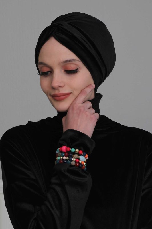 Maharaja Velvet Bonnet,B-4K Black - 1