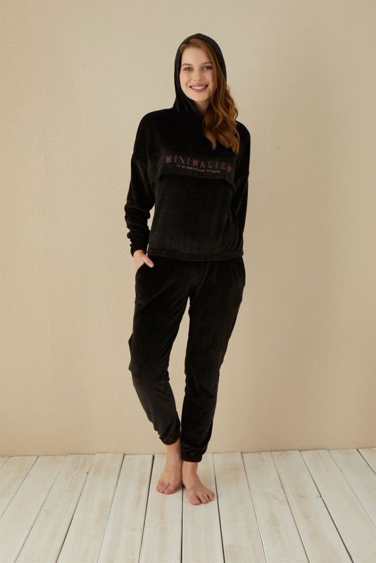 Moda Çizgi Kadın Kadife Pijama Takım 9049 - 1