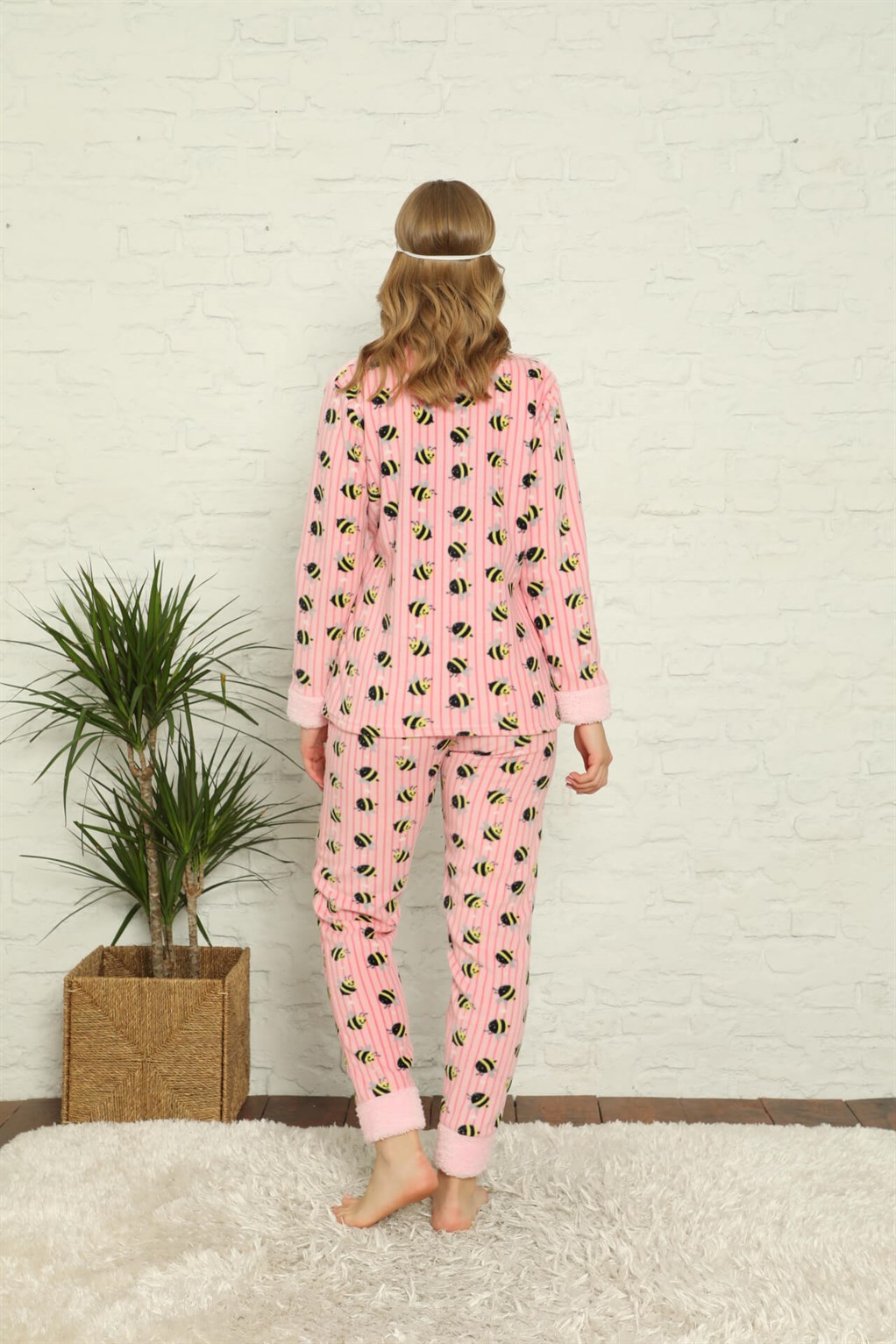 Moda Çizgi Welsoft Polar Kadın Manşetli Pijama Takımı 8427