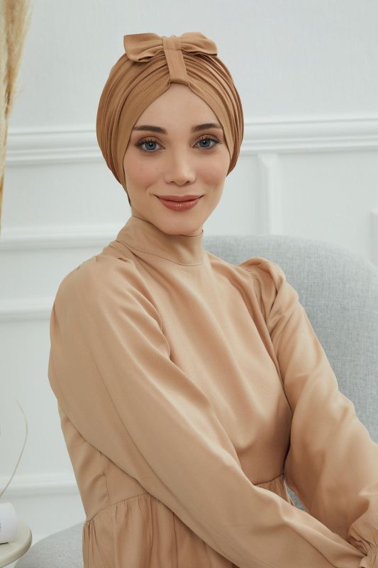 Önden Fiyonklu Bone,B-7 Açık Kahverengi - 1
