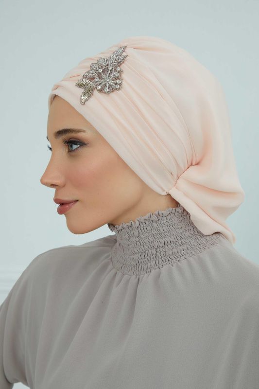 Pileli Taş Çiçek Aksesuarlı Şifon Hazır Türban,HT-105,HT-105 Bej - 3