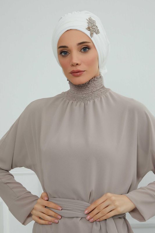Pileli Taş Çiçek Aksesuarlı Şifon Hazır Türban,HT-105,HT-105 Kırık Beyaz - 1