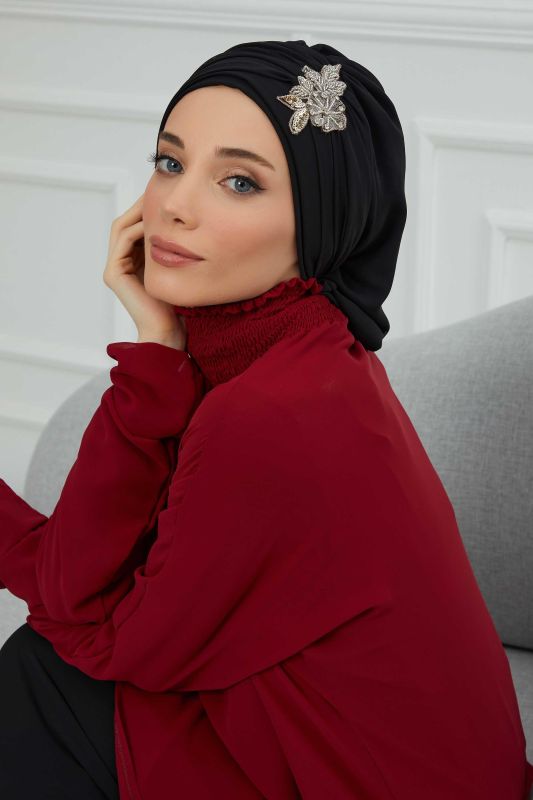 Pileli Taş Çiçek Aksesuarlı Şifon Hazır Türban,HT-105,HT-105 Siyah - 1