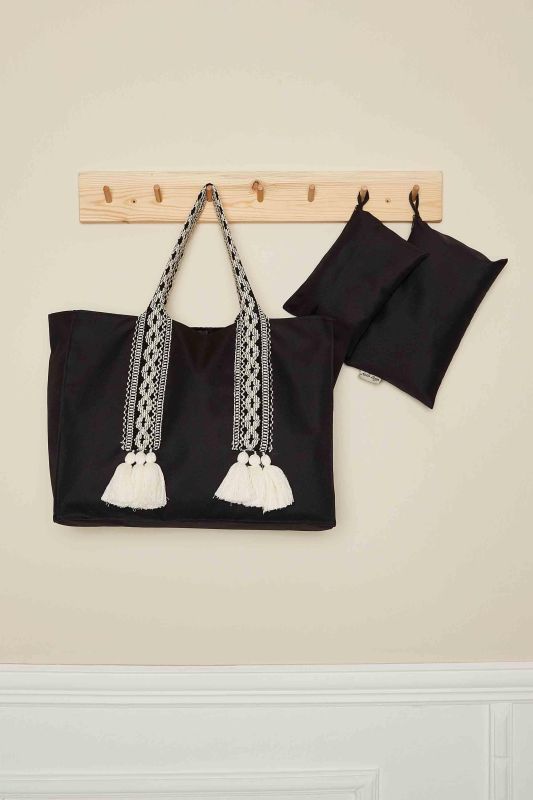 Tassel Detailed Daily Bag, C-15 Black - 8