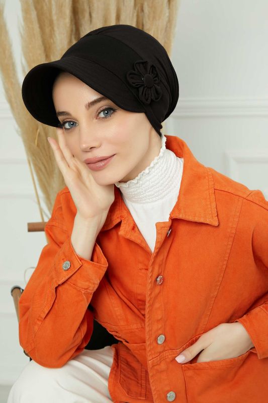 Siperlikli Çiçek Aksesuarlı Şapka Bone,B-72 Siyah - 1