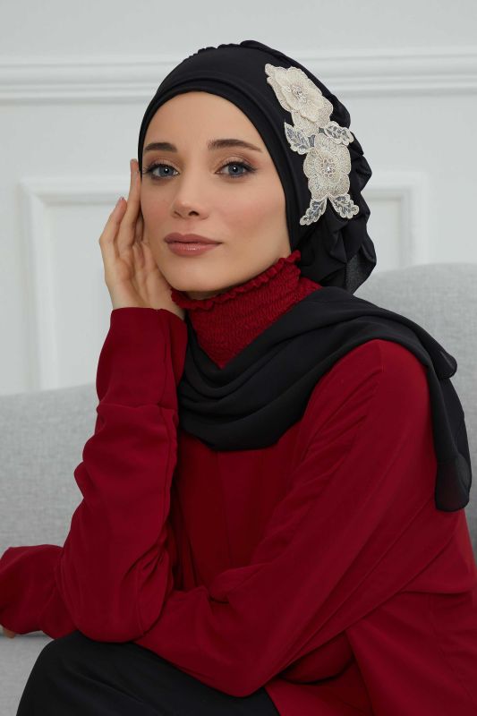 Yandan Fırfırlı Çiçek Aksesuarlı Şifon Hazır Türban,HT-102,HT-102 Siyah-Gold - 3