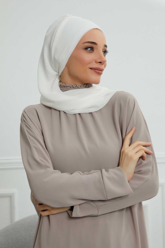 Yandan Fırfırlı Gümüş Aksesuarlı Şifon Hazır Türban,HT-106,HT-106 Kırık Beyaz - 3