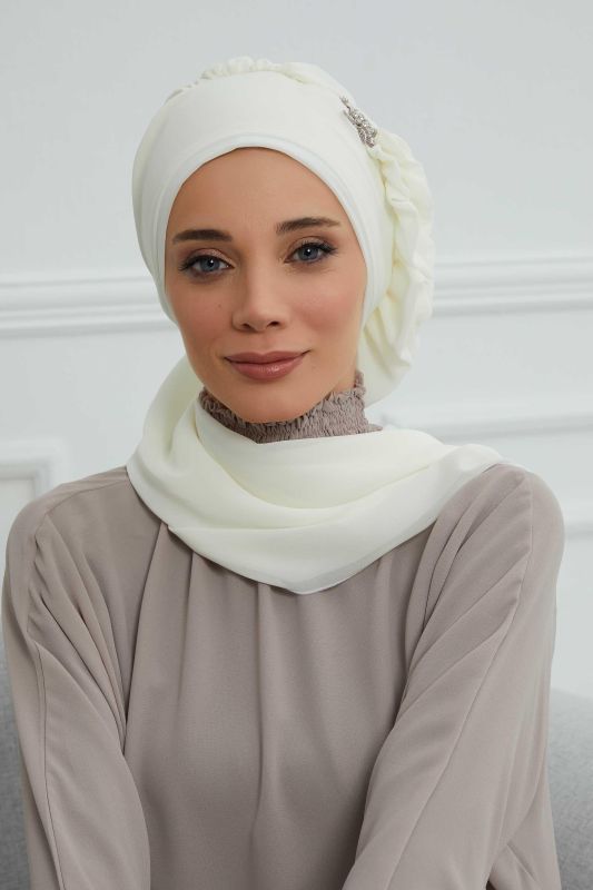 Yandan Fırfırlı Gümüş Aksesuarlı Şifon Hazır Türban,HT-106,HT-106 Krem - 2