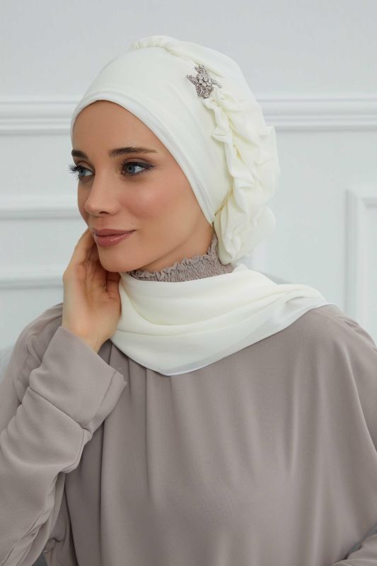 Yandan Fırfırlı Gümüş Aksesuarlı Şifon Hazır Türban,HT-106,HT-106 Krem - 4