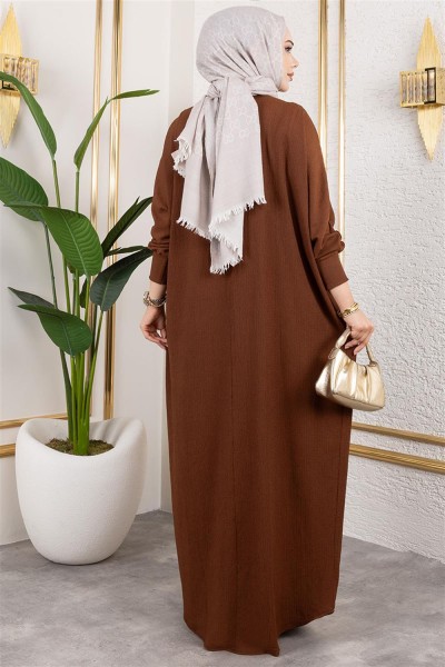 Yarasa Kollu Bürümcük Elbise KAHVERENGİ - Thumbnail
